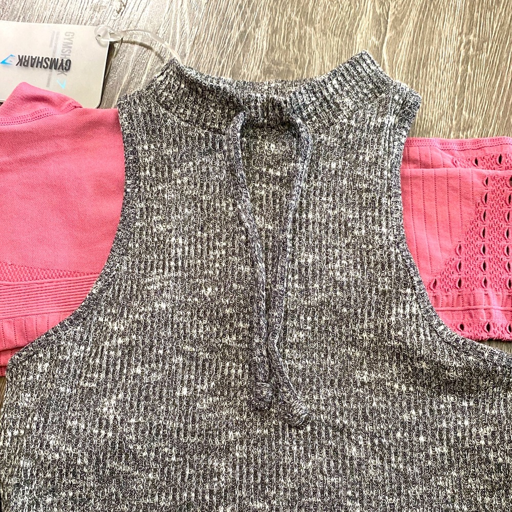 Grey Gymshark Crop Top